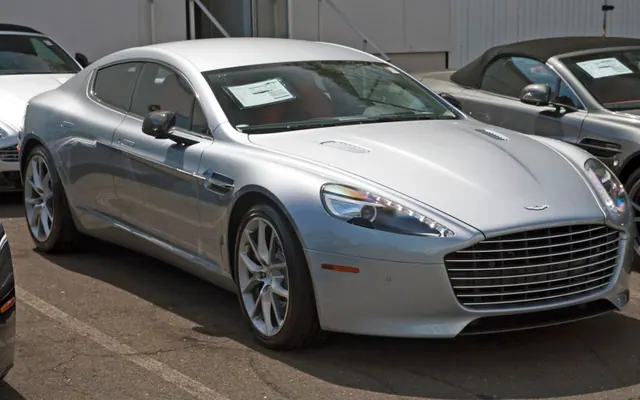 Aston Martin Rapide