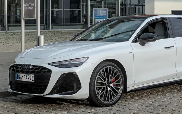 Audi A6 S Line Black ED 40 Tdi SA