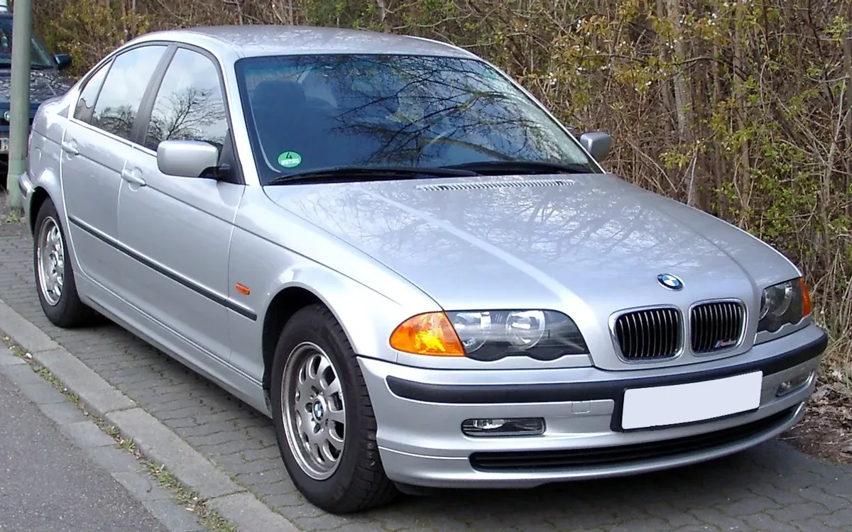 BMW 330 1998-2006