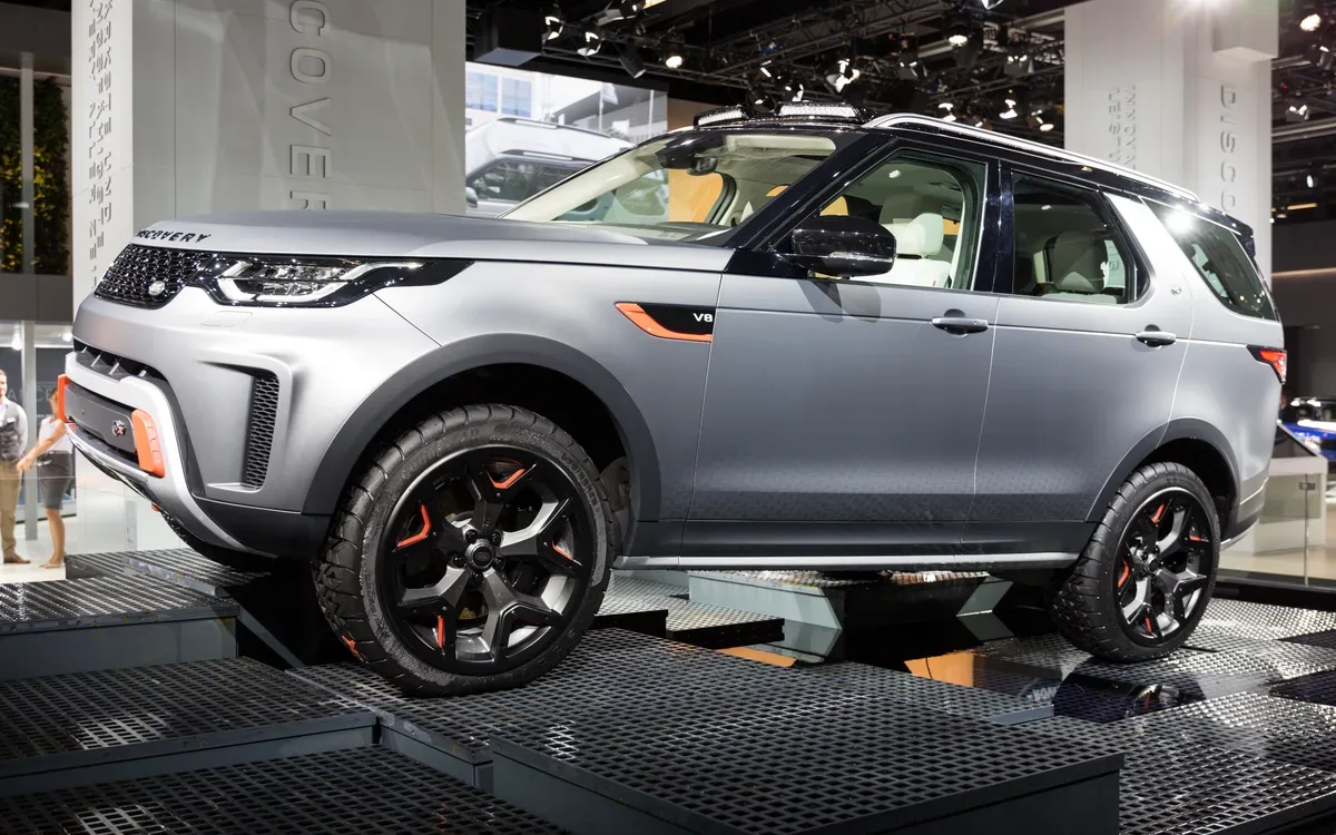 Land Rover Discovery 2017-now