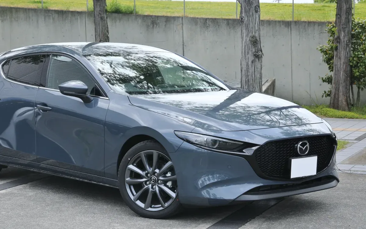 Mazda 3 2019-now
