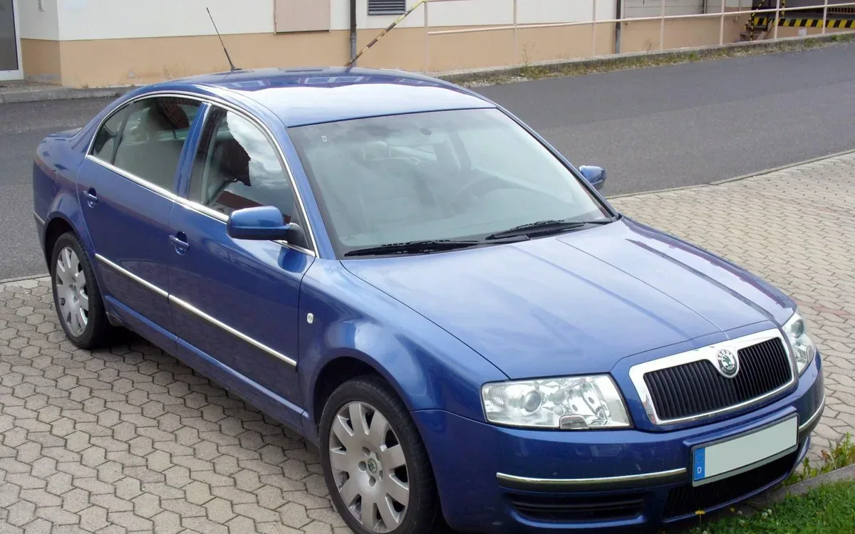 Skoda Superb 2001-2008