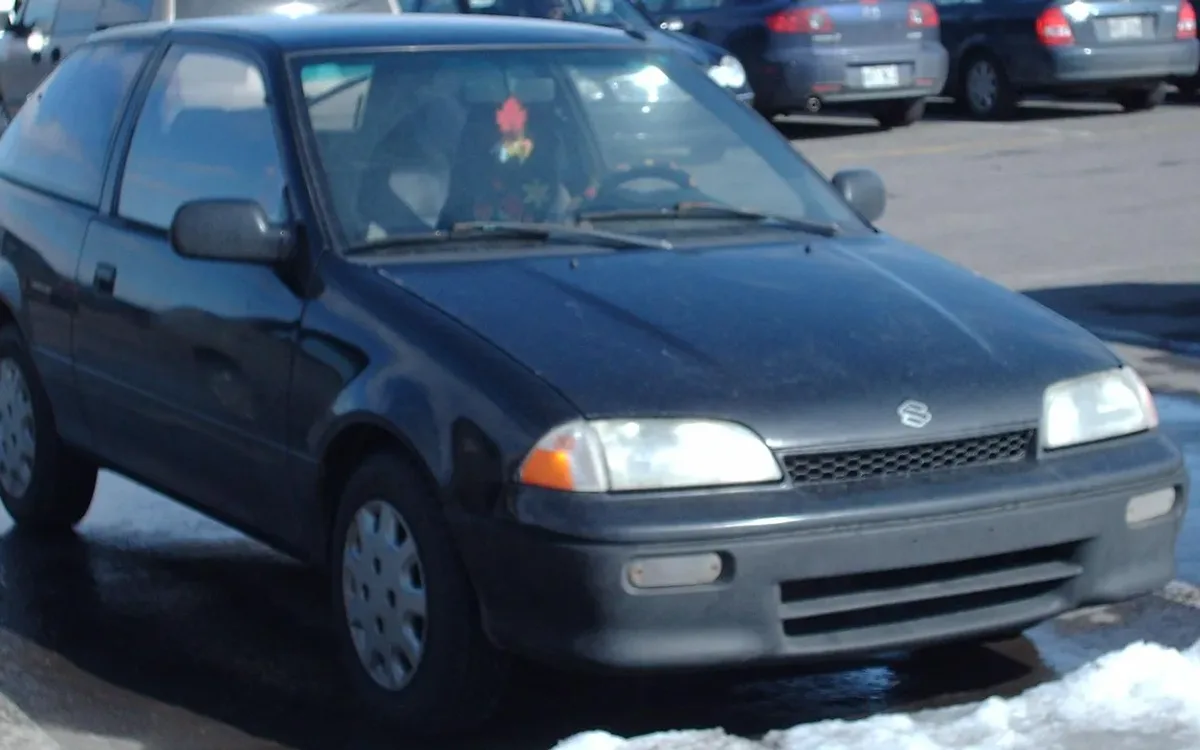 Suzuki Swift 1989-2003
