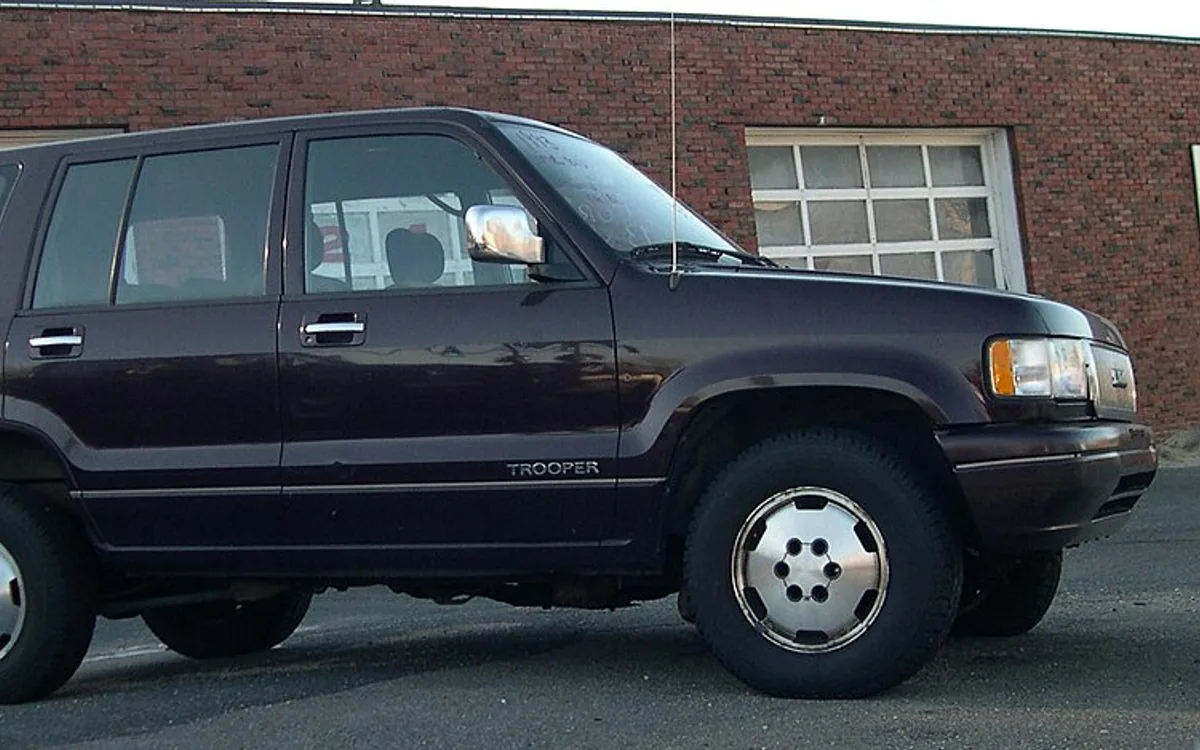 Isuzu Trooper