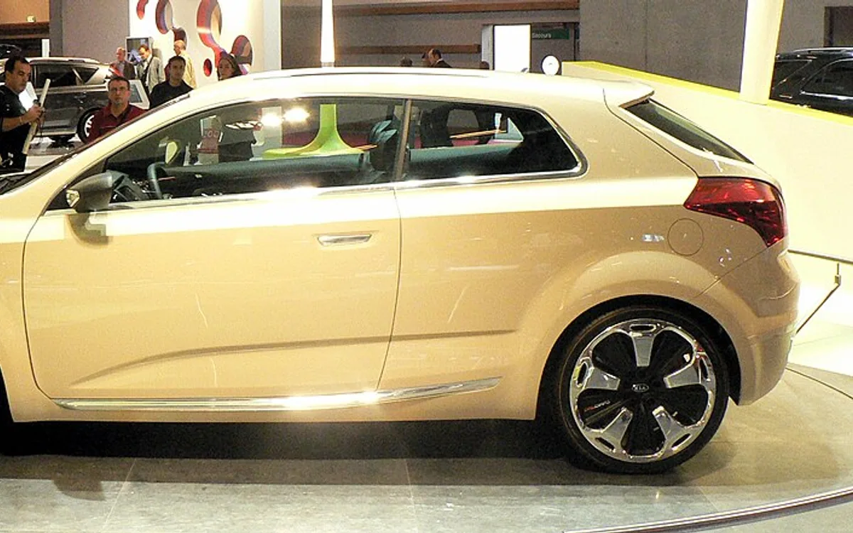 Kia Proceed