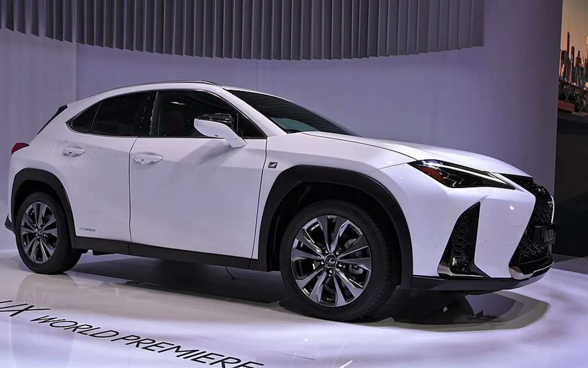 Lexus UX 300e