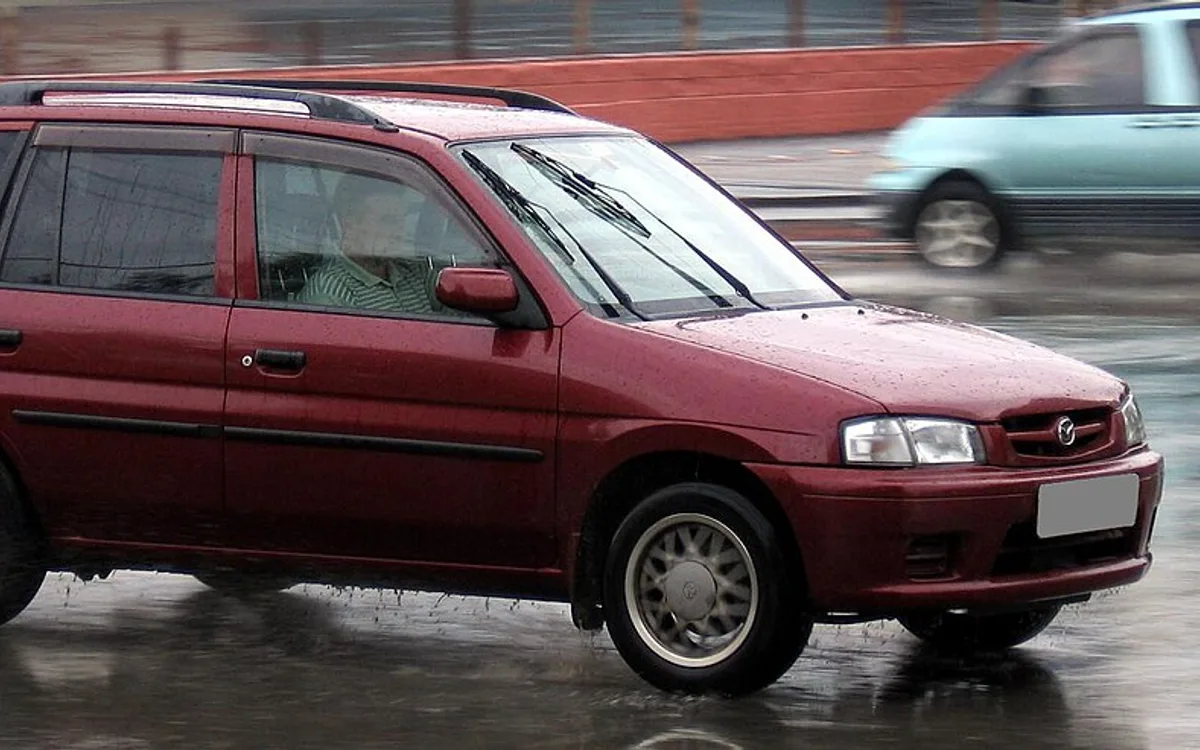 Mazda Demio