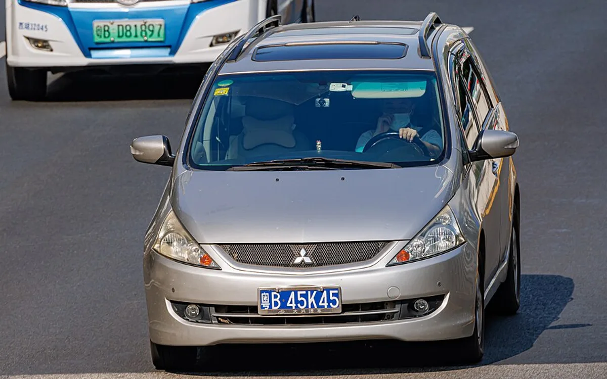 Mitsubishi Grandis