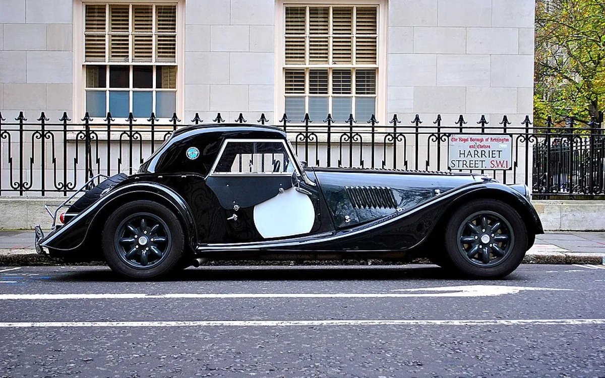 Morgan Plus 8