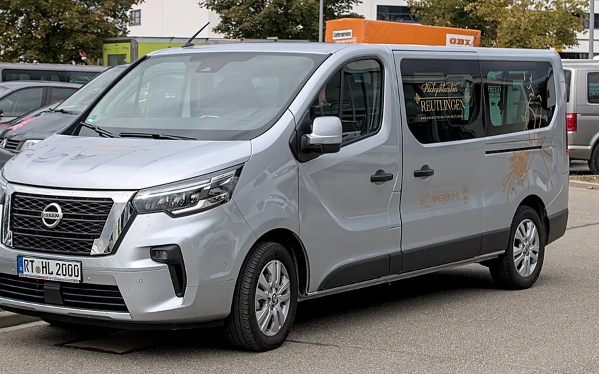 Nissan Nv300