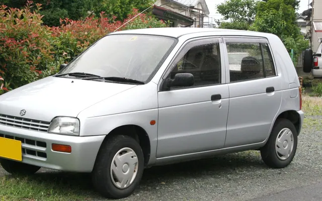 Nissan Pixo