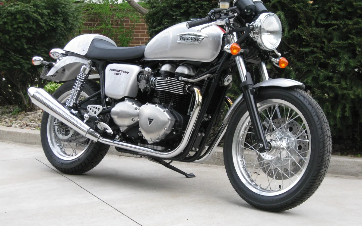 Triumph Thruxton