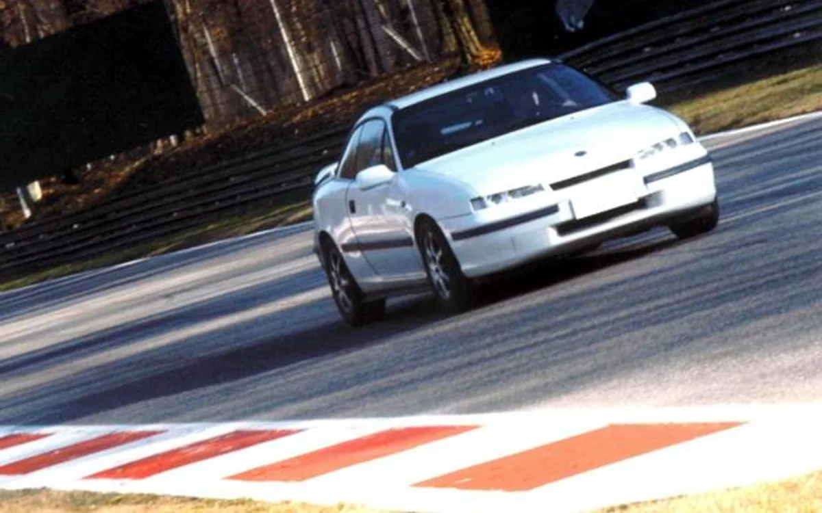 Vauxhall Calibra