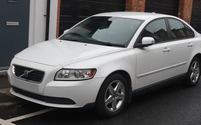 Volvo S40